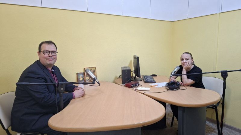 С заботой о пациентах: уролог клиники «СитиДок» выступил на радио «Воскресение»