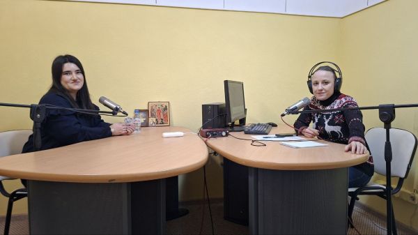 Гастроэнтеролог клиники «СитиДок» Нубар Нагиева выступила в эфире радио «Воскресение» 