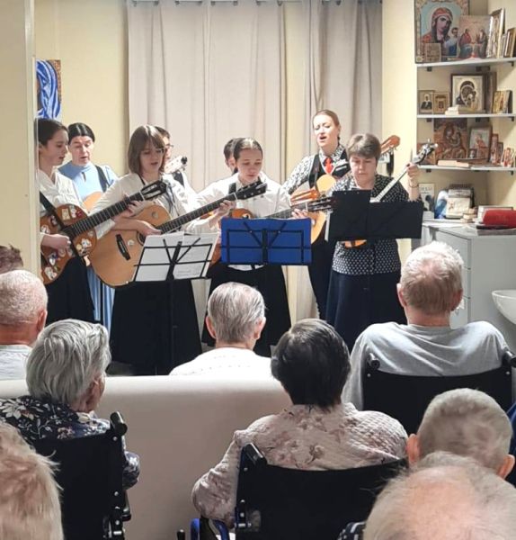 Концерт для наших пациентов!