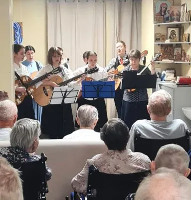 Концерт для наших пациентов!